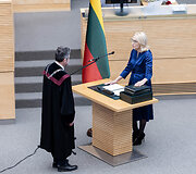 Angelė Jakavonytė