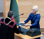 Angelė Jakavonytė