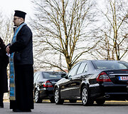 Automobilių ir kitų pagalbos priemonių perdavimas Ukrainai