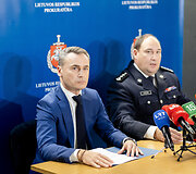 Darius Stankevičius, Robert &Scaron;adianec