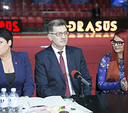 Daina Gudzinevičiūtė, Algirdas Butkevičius ir Gintarė Valaitytė 