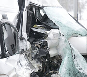 Krovininio mikroautobuso ir vilkiko avarija Savanorių pr., Vilniuje