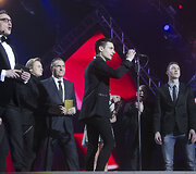 &bdquo;Colours Of Bubbles&ldquo;