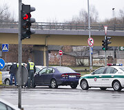 &bdquo;Toyota Yaris&ldquo; ir &bdquo;Subaru Legacy&ldquo; avarija