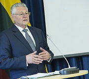 Pirmosios Vyriausybės nariai