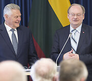 Pirmosios Vyriausybės nariai