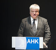 Apdovanojimų akimirka