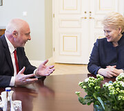 Dalia Grybauskaitė ir Valentinas Mazuronis
