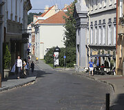 Tu&scaron;čios Vilniaus gatvės &scaron;e&scaron;tadienį