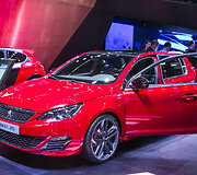 &bdquo;Peugeot&ldquo; stendas Frankfurto automobilių parodoje
