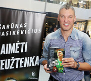 Autobiografinės &Scaron;arūno Jasikevičiaus knygos &bdquo;Laimėti neužtenka&ldquo; pristatymas 