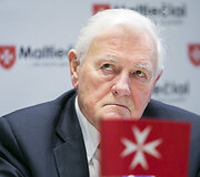 Valdas Adamkus