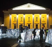 Interaktyvusis labirintas-eglutė Rotu&scaron;ės aik&scaron;tėje