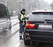 Rytinis kelių policijos reidas
