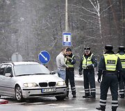 Rytinis kelių policijos reidas