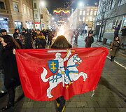 Sostinėje uždegta 16 simbolinių laužų 