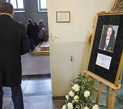Atsisveikinimas su Vytautu Antanu Dambrava