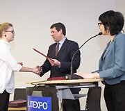 Apdovanojimų akimirka