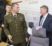 Darius Jauni&scaron;kis, Alvydas &Scaron;iuparis ir Artūras Paulauskas