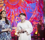 Girmantė Vaitkutė su mama Laima