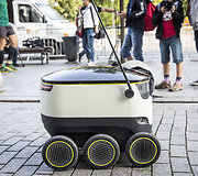 Estijos startuolio &bdquo;Starship Technologies&ldquo; gatvės robotai
