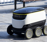 Estijos startuolio &bdquo;Starship Technologies&ldquo; gatvės robotai