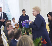 Apdovanojimų akimirka