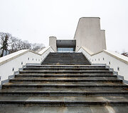 Sovietiniai pastatai