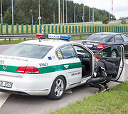 Kelių policijos reidas, nukreiptas prie&scaron; greičio mėgėjus