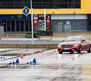 I&scaron;skirtinių bandomųjų važiavimų renginys &bdquo;Mercedes-Benz StarExperience&ldquo;