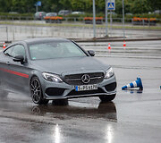 I&scaron;skirtinių bandomųjų važiavimų renginys &bdquo;Mercedes-Benz StarExperience&ldquo;