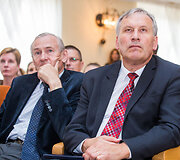 LEU darbuotojai ir studentai ai&scaron;kinosi, kas nori jungtis prie VDU