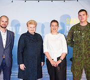 Stasys Vasiliauskas, Dalia Grybauskaitė, Neringa Medutytė ir Aironas Babkauskas