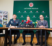 Andžejus Roginskis, Linas Pernavas,  Martynas Jovai&scaron;a