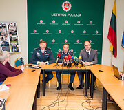 Andžejus Roginskis, Linas Pernavas,  Martynas Jovai&scaron;a