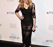 Madonna ir &bdquo;Dolce  Gabbana&ldquo; suknelė