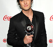 Aktorius Diego Boneta pelnė kylančios žvaigždės apdovanojimą