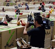 Falsifikuoti &bdquo;Louboutin&ldquo; auk&scaron;takulniai