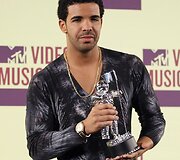 Drake'as pelnė geriausio hiphopo atlikėjo vaizdo klipo apdovanojimą (&bdquo;HYFR&ldquo;)