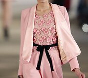 &bdquo;Alexis Mabille&ldquo; kolekcija