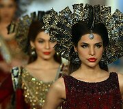 &bdquo;Bridal Couture Fashion&ldquo; akimirka