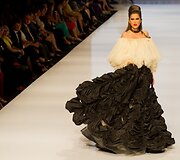 &bdquo;Jean Paul Gaultier&ldquo; kolekcija