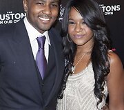 Whitney Houston dukra Bobbi Kristina ir jos sužadėtinis Nickas Gordonas
