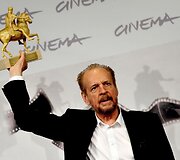 Režisieriui Larry Clarkui &ndash; apdovanojimas už geriausią filmą &bdquo;Mergina i&scaron; Marfos&ldquo; (&bdquo;Marfa Girl&ldquo;)