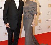 Kanadiečių dainininkė Celine Dion su vyru, muzikos vadybininku Rene Angeliu