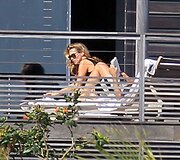 Kate Moss vie&scaron;bučio balkone
