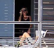 Kate Moss vie&scaron;bučio balkone