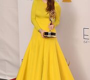 Aktorė Julianne Moore ir &bdquo;Christian Dior&ldquo; suknelė
