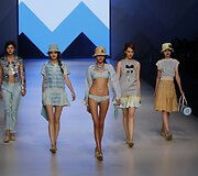 &bdquo;Holly Fulton&ldquo; kolekcija