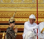 Kambodžos karaliaus Norodomo Sihanouko laidotuvių procesija